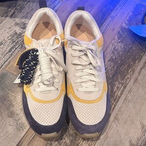 Clarks Lockhill Sneakers size 12 new - Blue and Yellow